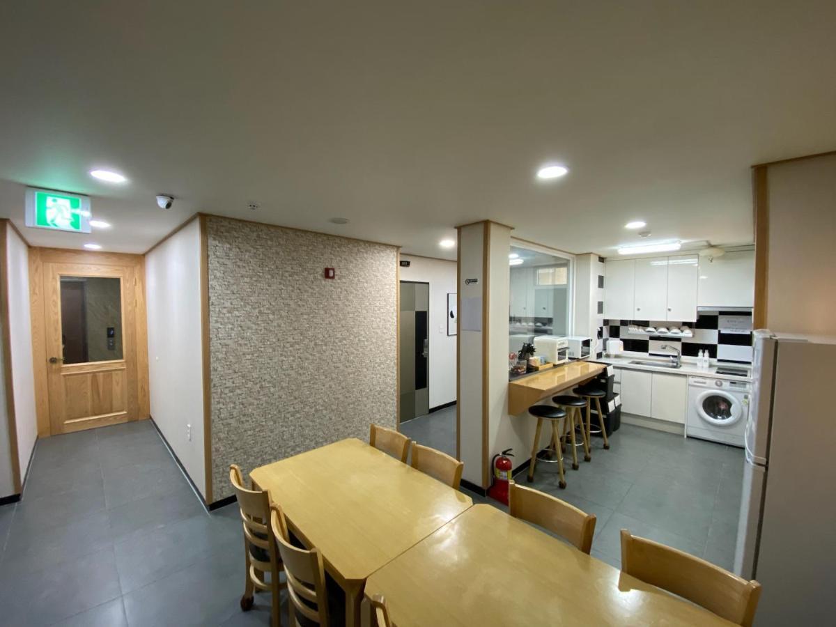 Soldongsan Stay Seogwipo Ngoại thất bức ảnh